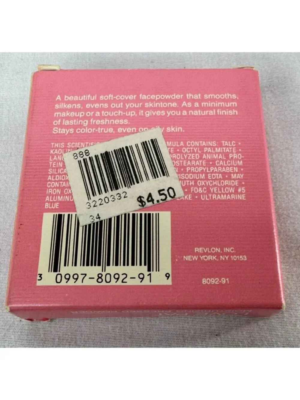 New Revlon Love Pat Moisturizing Pressed Powder W/ Puff 4 Oz Translucent Natural